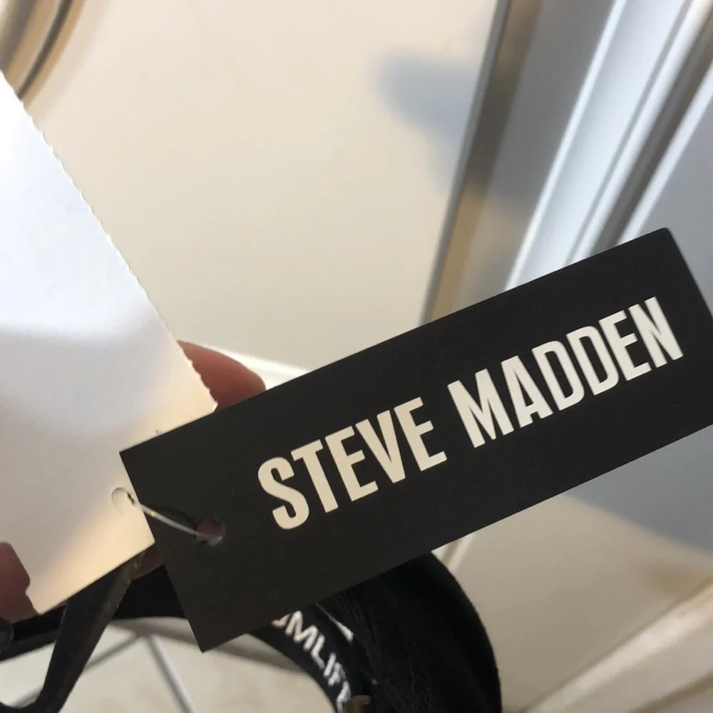 Steve Madden | “Mom Game Strong'” Baseball Cap Hat NWT - Picture 3 of 6